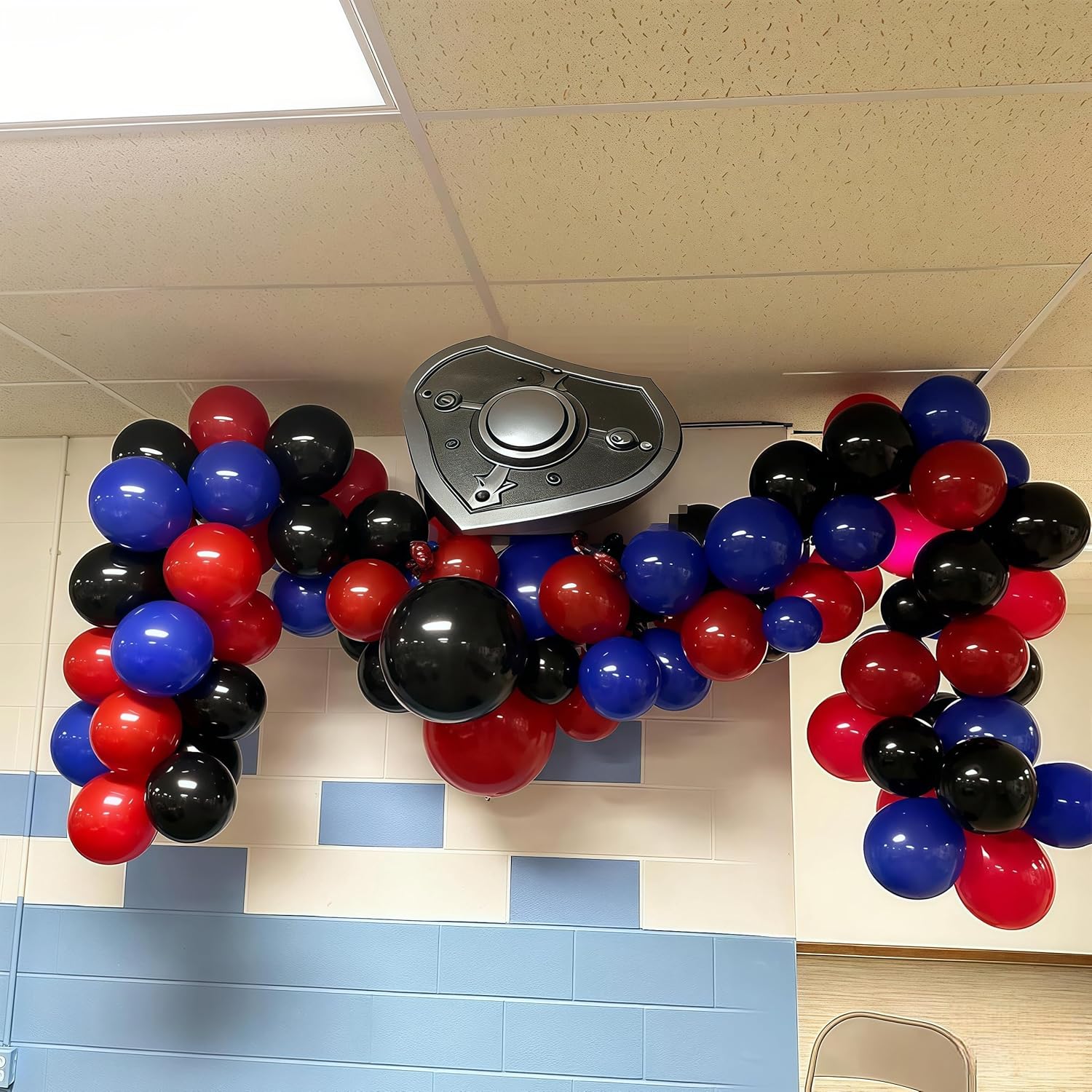 Detalle de Red Blue Black Balloons, 12 Inch Royal Blue Red Confetti Latex Balloon Kit — Spider Theme Party Decor