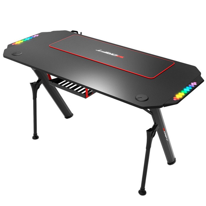 Detalle de Drift DZ175: Mesa Gaming RGB en fibra de carbono, ¿vale la pena para tu setup?