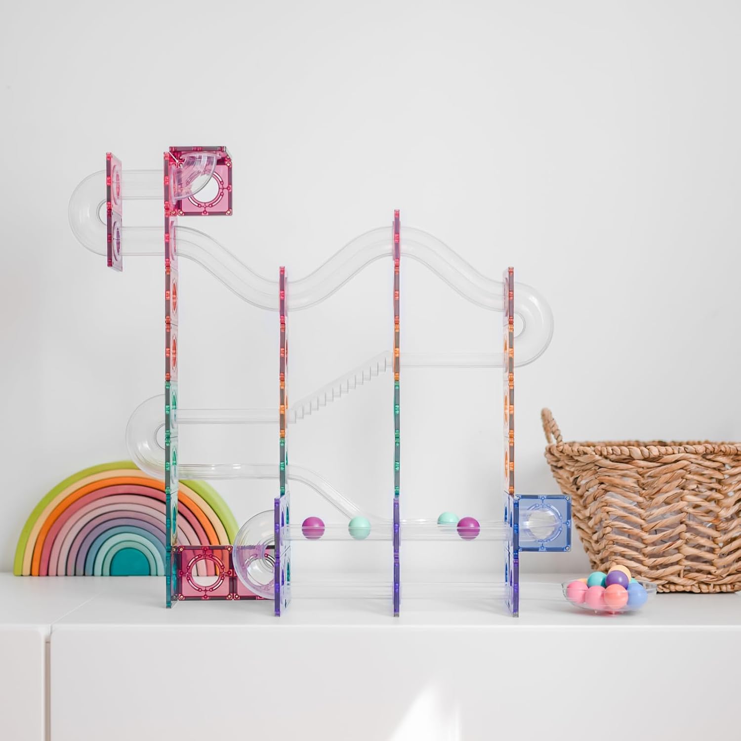 Detalle de CONNETIX Piastrelle Magnetiche Pastello “Ball Run” – 106 pezzi