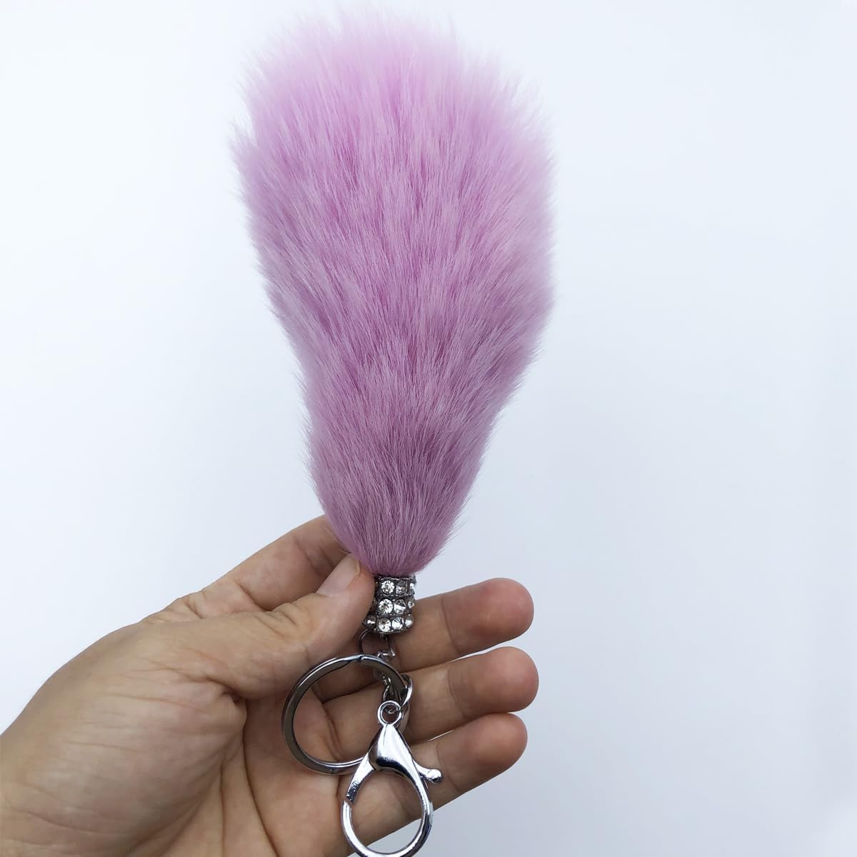 Detalle de Xsclpomddy Fuchsschwanz Schlüsselanhänger – Mini Pom Pom mit Glitzer-Kristallstrass und Flauschfuchs