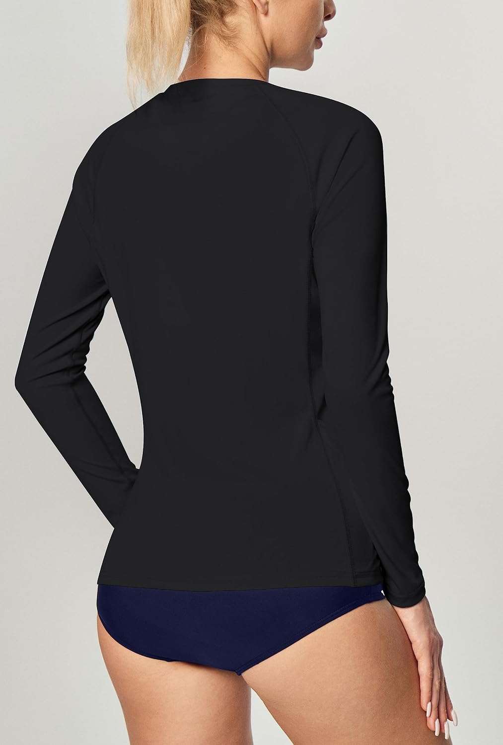 Thumbnail 1 de IUGA Women's Rash Guard UPF 50+ Long Sleeve Shirt with Pockets