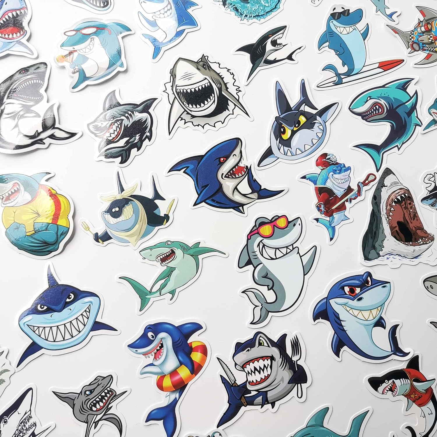 Detalle 2 de Shark Vinyl Stickers, 50-Piece Waterproof Cartoon Set