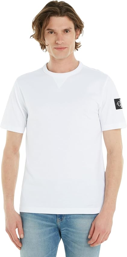 Detalle de Calvin Klein Camiseta Regular logo etiqueta M