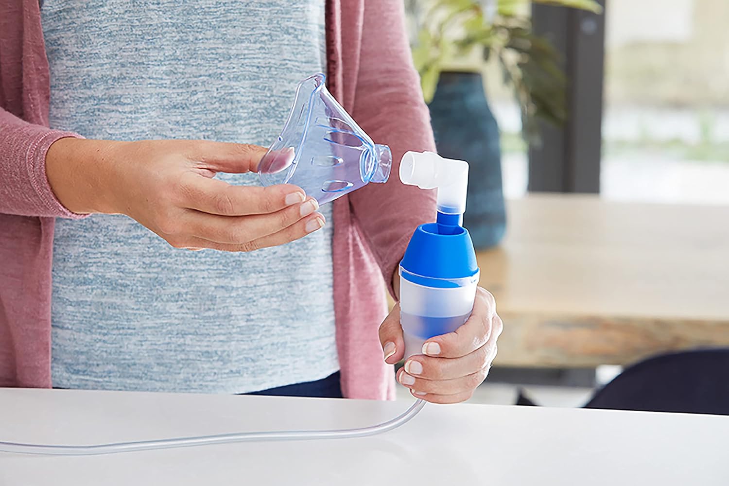Detalle 2 de OMRON Yearpack Kit Para Inhalador Para Niños 1 año