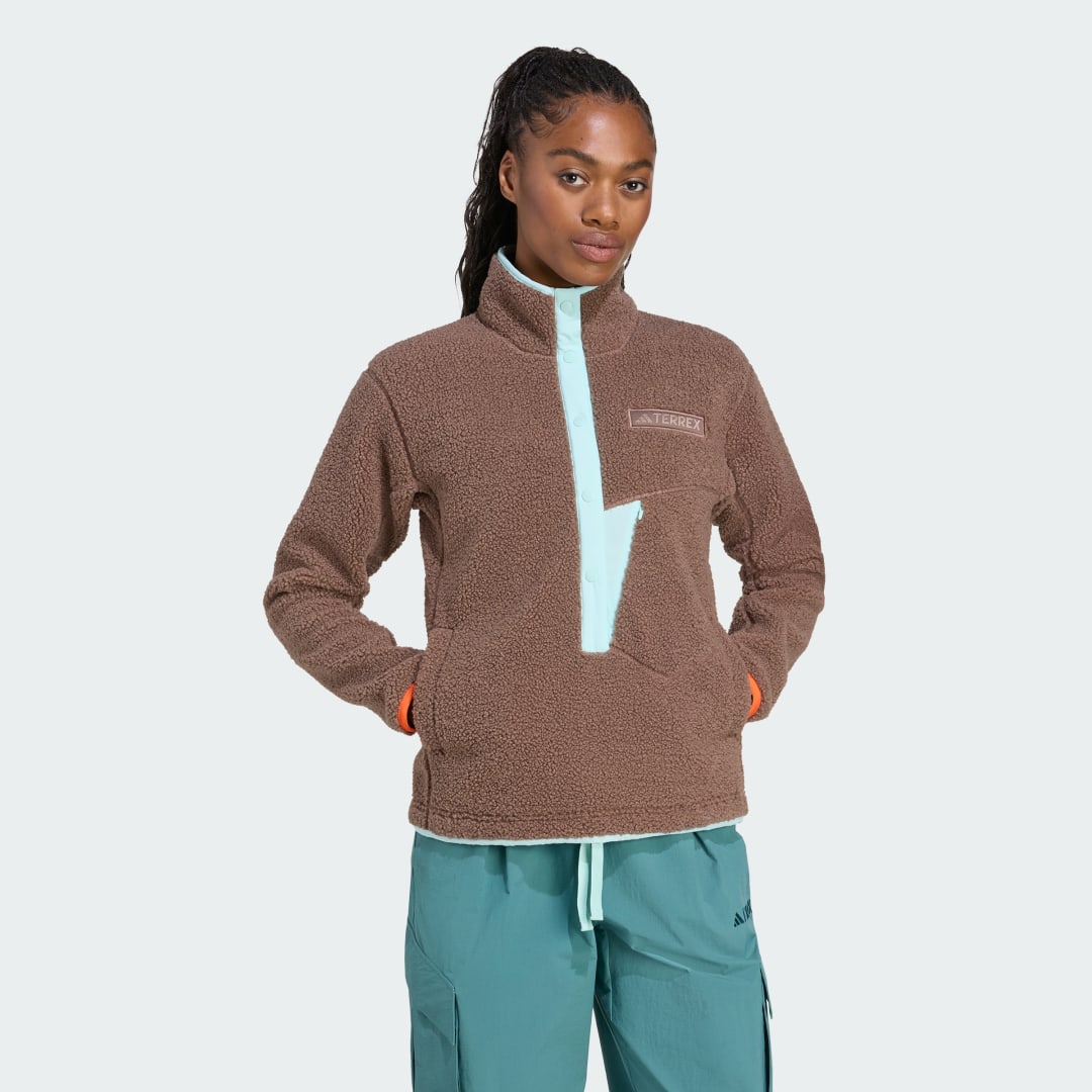 Detalle de Sudadera Terrex Xploric High Pile Fleece de Adidas – color Marrón