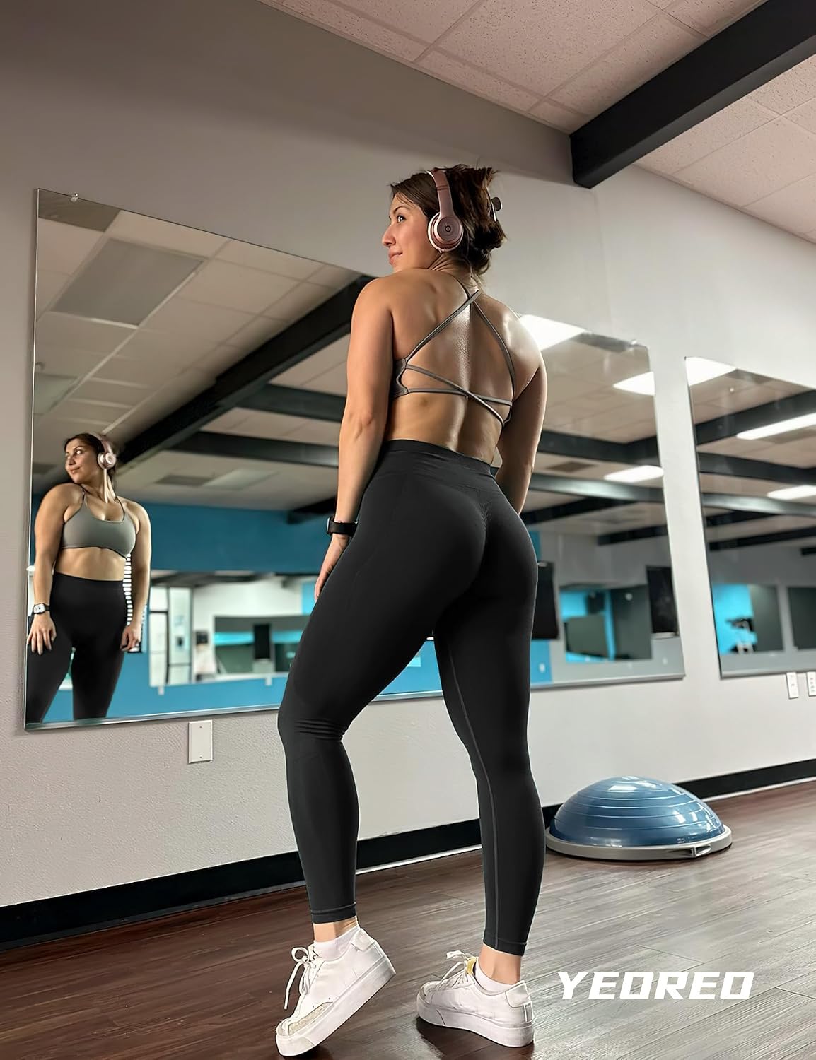 Detalle de YEOREO Amplify Seamless Scrunch Leggings