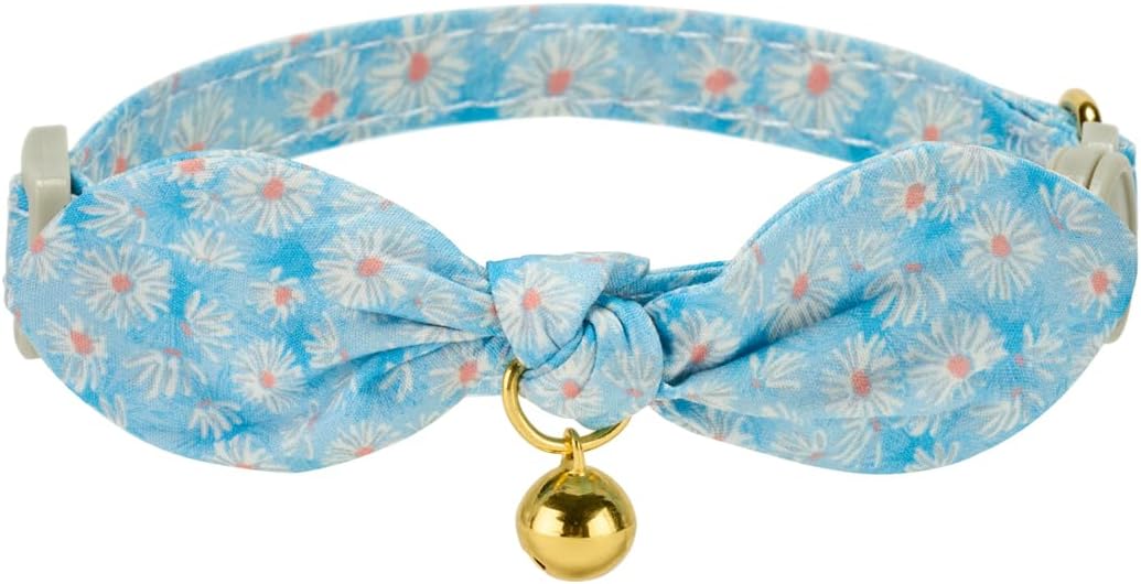 Detalle de YUDOTE 2 Pack Cotton Cat Collars with Bowtie and Bell (Blue Flower & Daisy), Quick-Release Safety Buckle