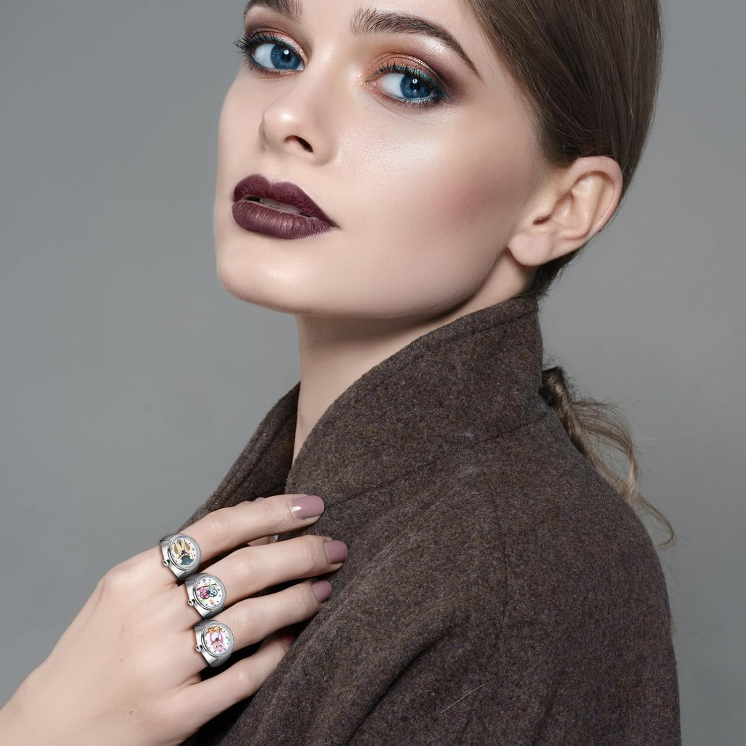 Detalle de JewelryWe Ringuhr Fingeruhr Elastisch Eule – Damen Analog Quarz Fingerringuhr mit Silberg Legierung und elastischem Band