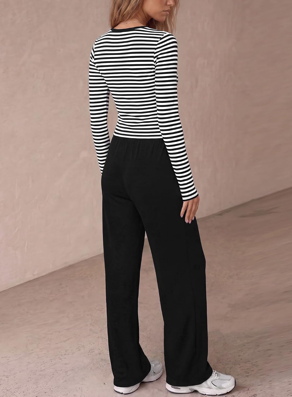 Detalle de Darong Women's Lounge Set in Rayon Blend