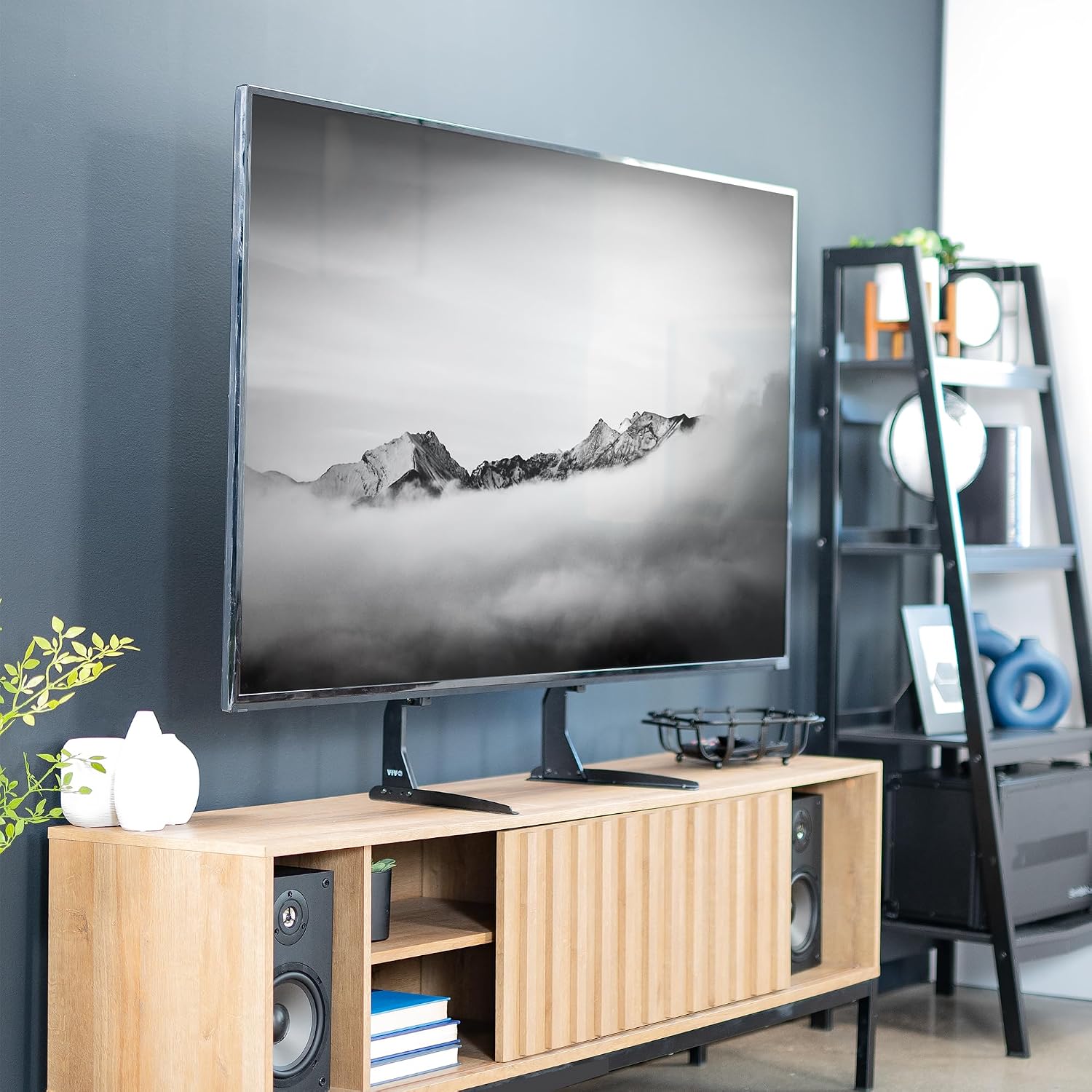 Thumbnail 1 de VIVO STAND-TV00Y: Universal Tabletop TV Stand for 22"–65" LCD/LED/Curved Screens