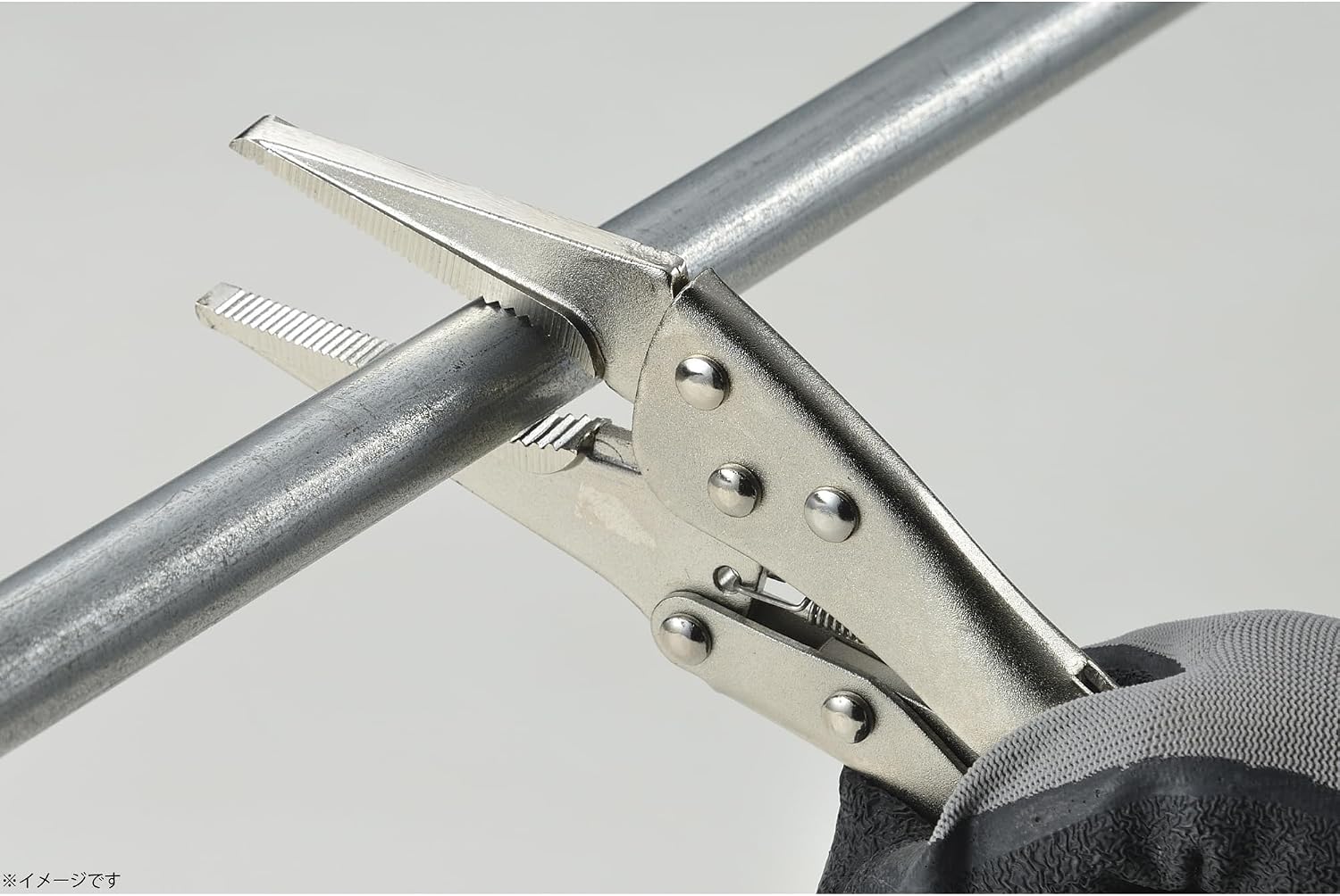 Detalle 2 de TAKAGI 4907052212381 M&M ロングノーズバイスプライヤー 225mm 調整ネジ付き