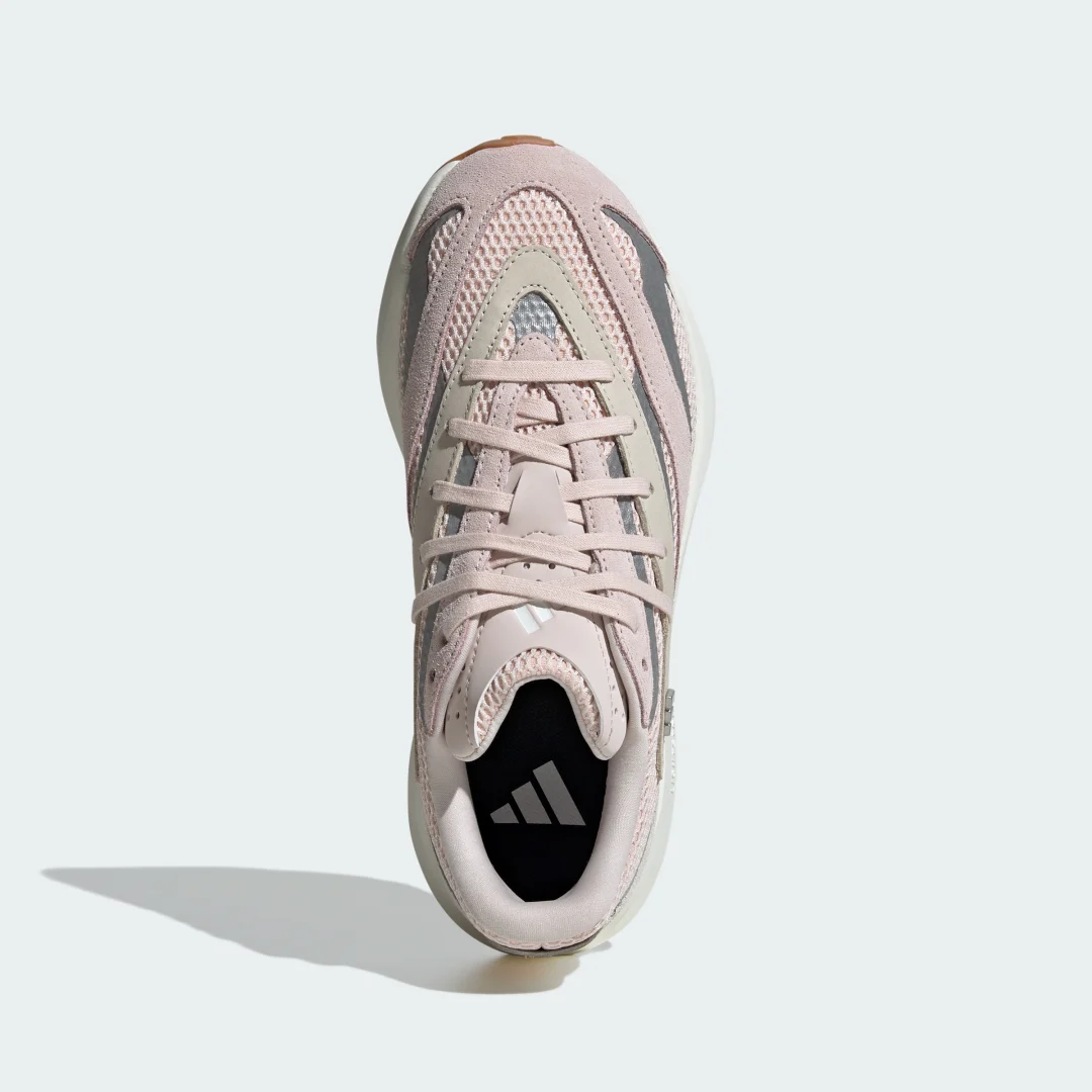 Thumbnail 2 de Zapatilla Lightblaze de Adidas: comodidad en rosa para el día a día