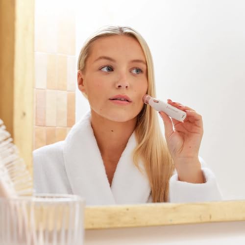 Detalle 2 de Remington WFS200 Afeitadora facial 2 en 1, USB-C