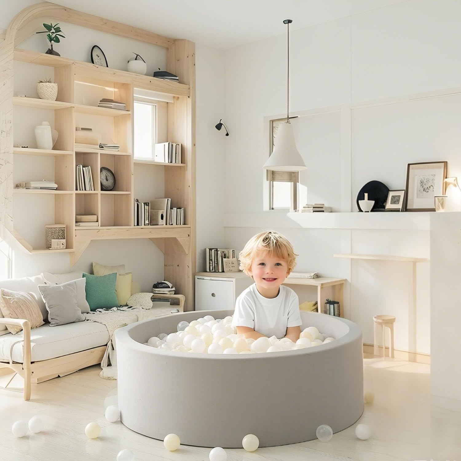 Thumbnail 5 de GOGOSO 100 Phthalate-Free & BPA-Free Plastic Ball Pit Balls (2.17 in) — White, Beige & Transparent