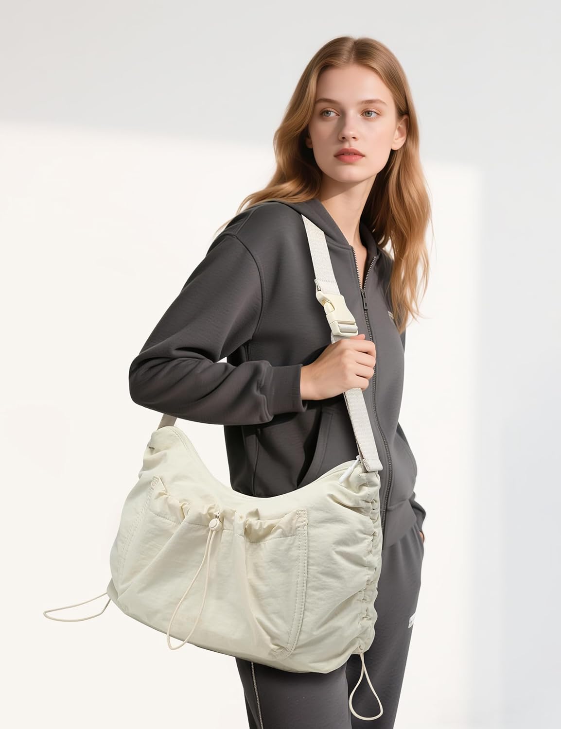 Detalle 2 de HYZUO Crescent Hobo Bag for Women: Large, Soft Puffy Crossbody with Adjustable Strap