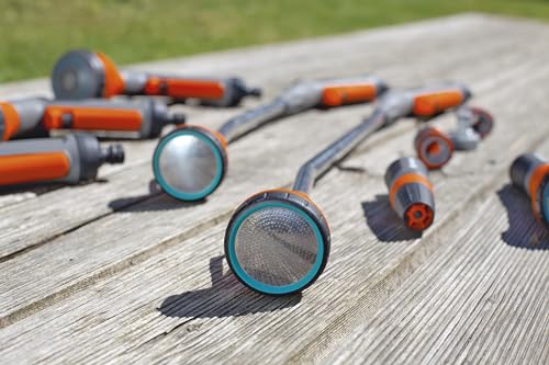 Detalle de Gardena Classic Gießstab 75 cm – Robuste Gartenbrause mit weicher Strahlführung
