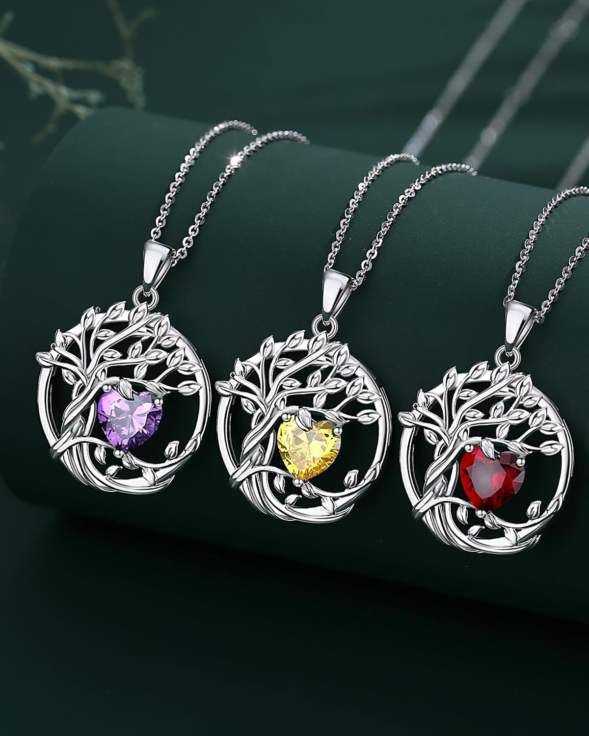 Detalle 2 de FANCIME Tree of Life Necklace, 23.5 mm Pendant