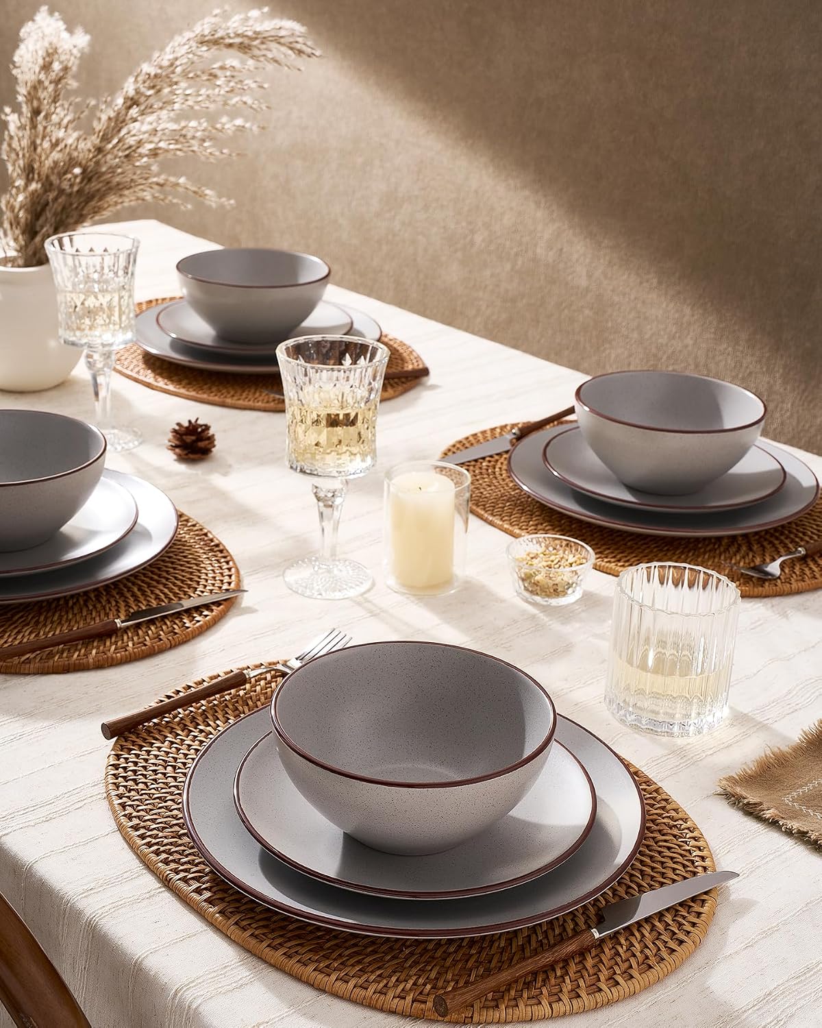 Thumbnail 1 de Famiware Venus Plates and Bowls Sets with Trim, 24 Pieces Speckled Stoneware Dinnerware for 8