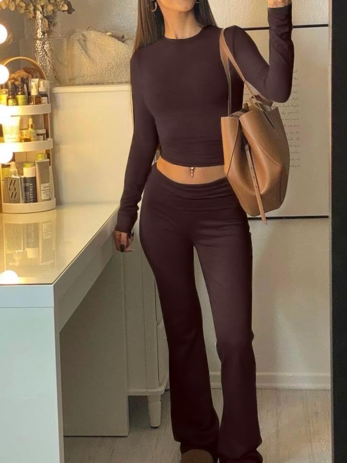 Detalle de AYWA Women's Two-Piece Lounge Set with Foldover Flare Pants and Long-Sleeve Top