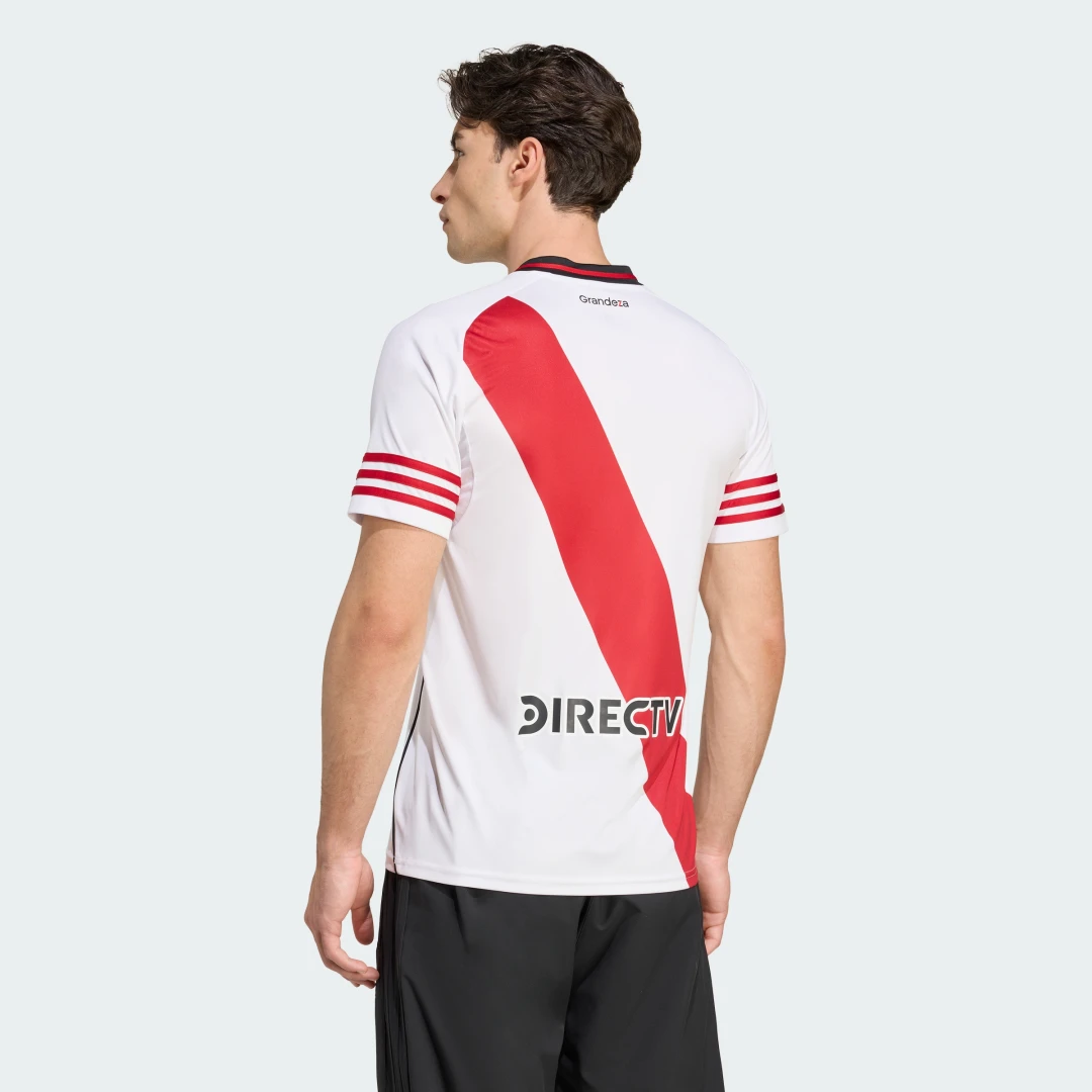Detalle 2 de Camiseta primera equipación River Plate 25/26 de Adidas — blanco