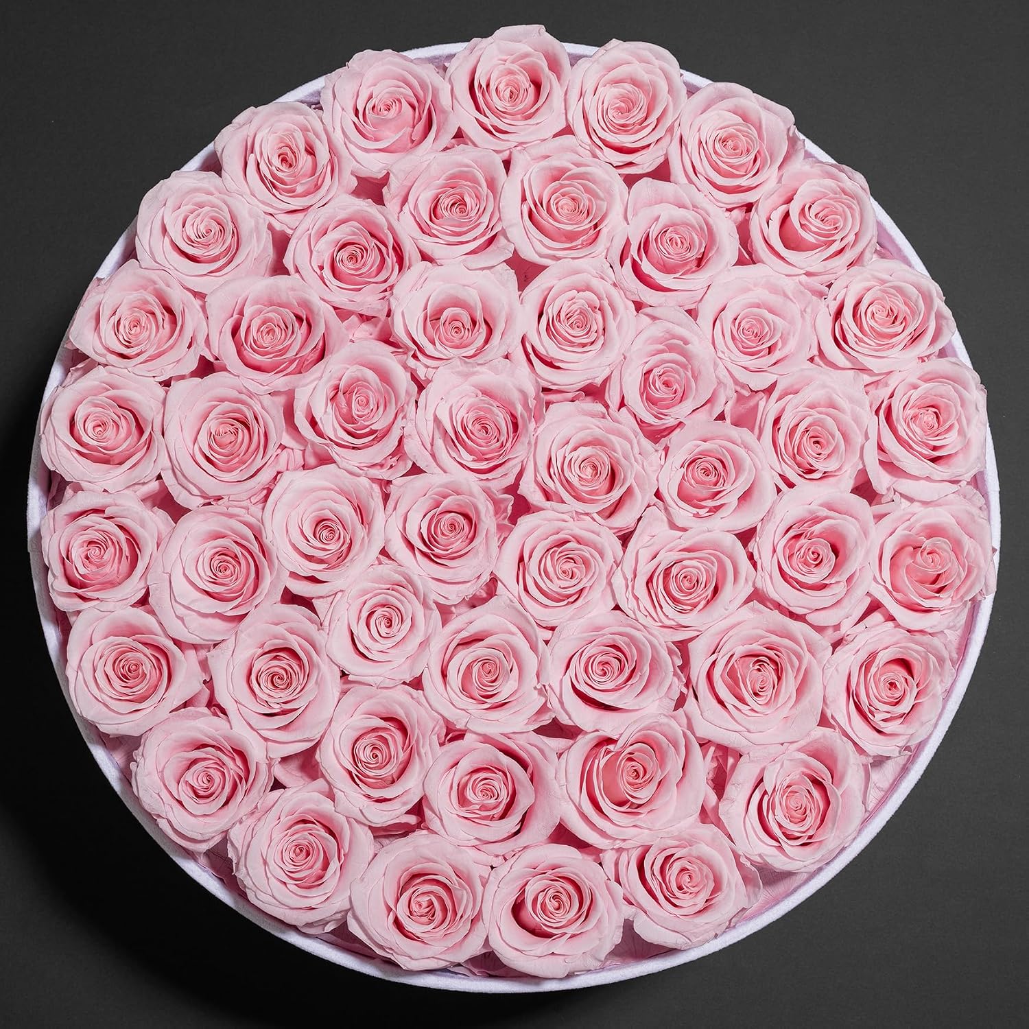Detalle de 50 Piece Roses in a Velvet Box preserved flowers (Pink) for birthday and gift giving