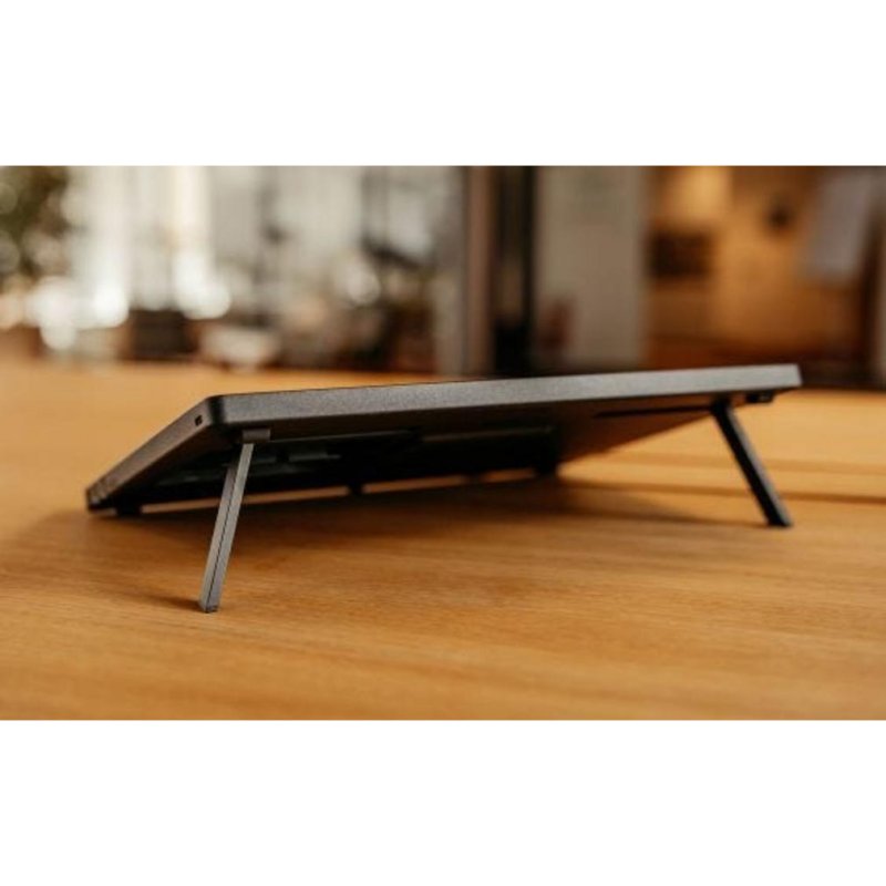 Detalle de Wacom Cintiq 16 DTK168K0B: tableta gráfica con pantalla 16'' QHD y lápiz sin pilas