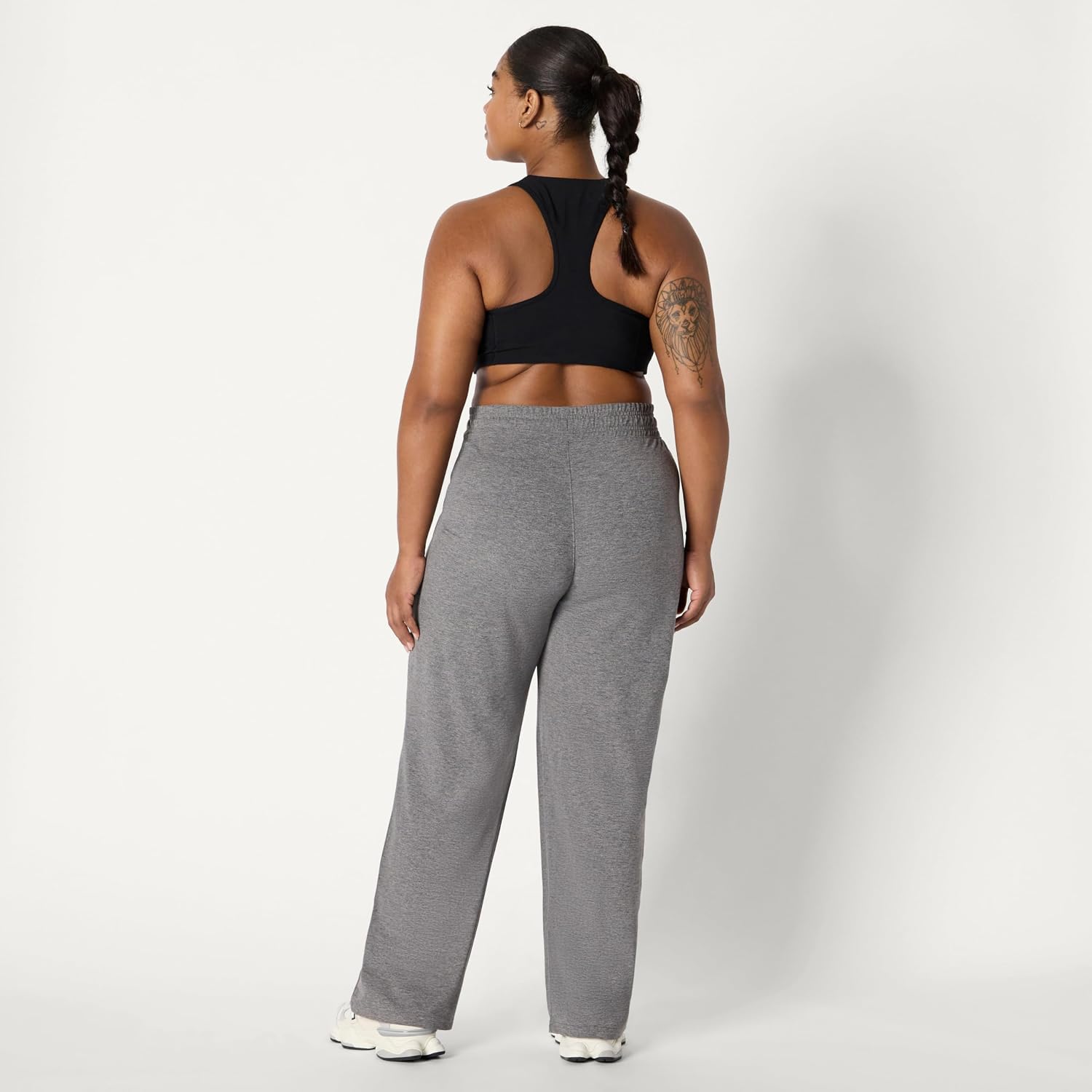 Thumbnail 6 de Amazon Essentials Women's Relaxed Fit Athletic Soft Performance Lightweight Tracksuit Bottoms