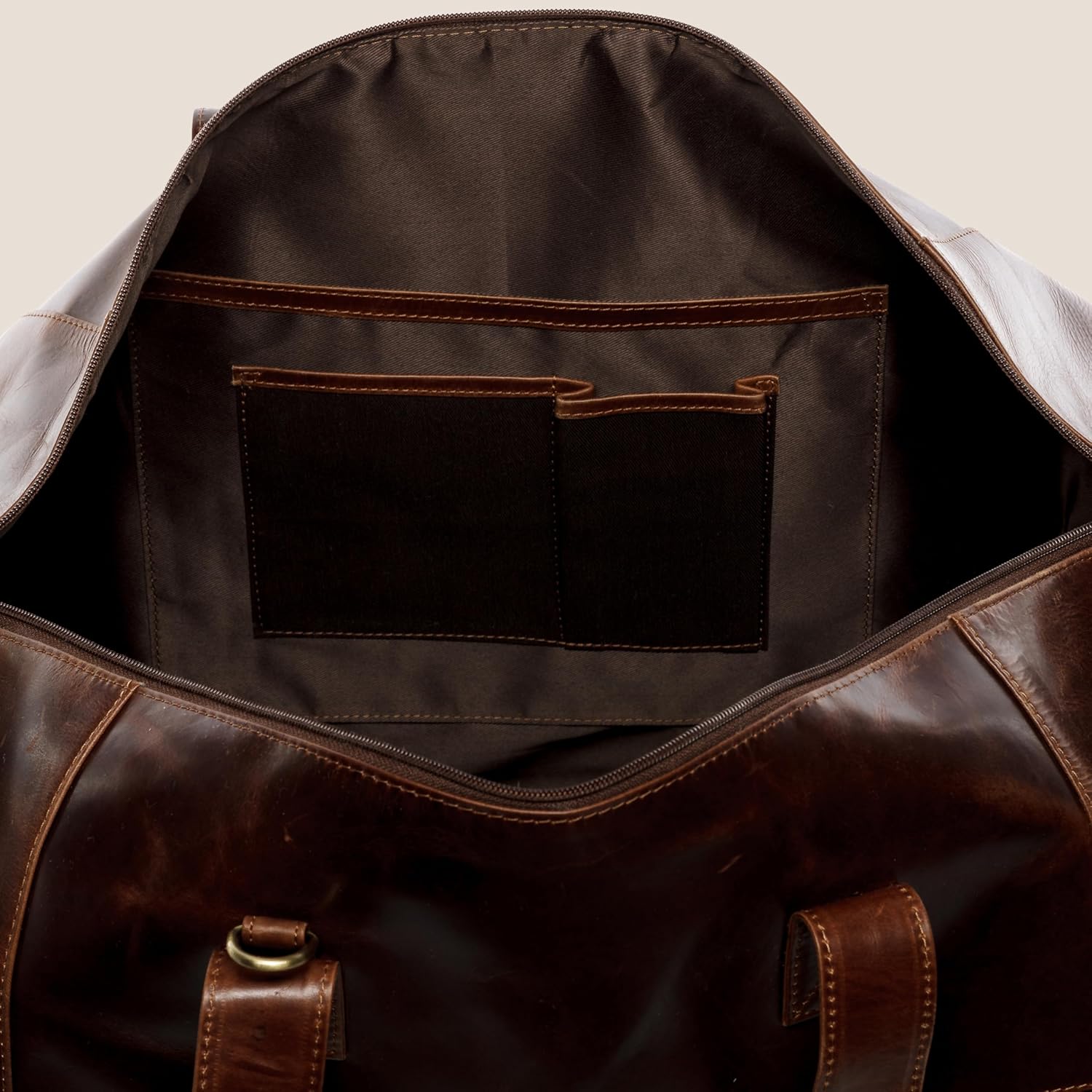 Detalle de SID & VAIN Bristol XL Reisetasche aus echtem Leder – Handgefertigt, groß & vielseitig