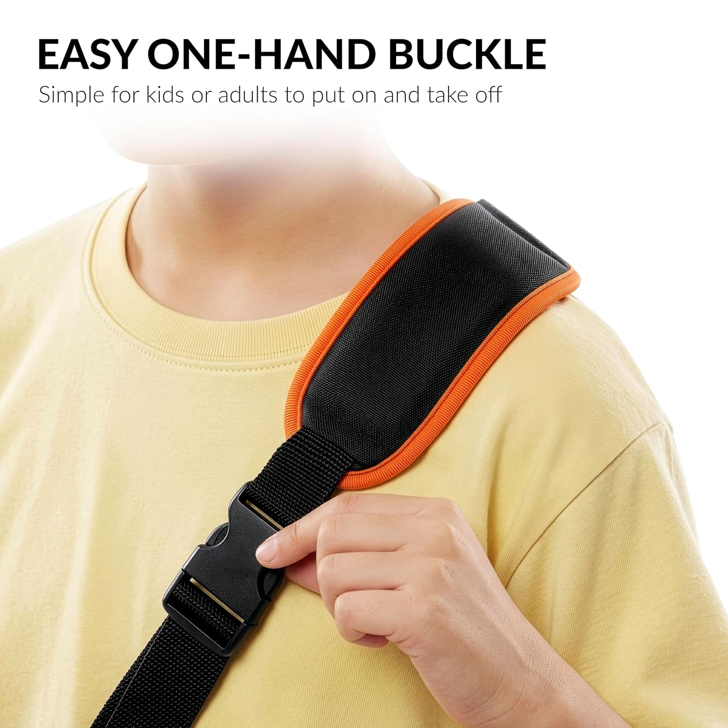 Detalle de BraceUP B342 Kids Arm Sling, Adjustable Straps and One-Hand Buckle