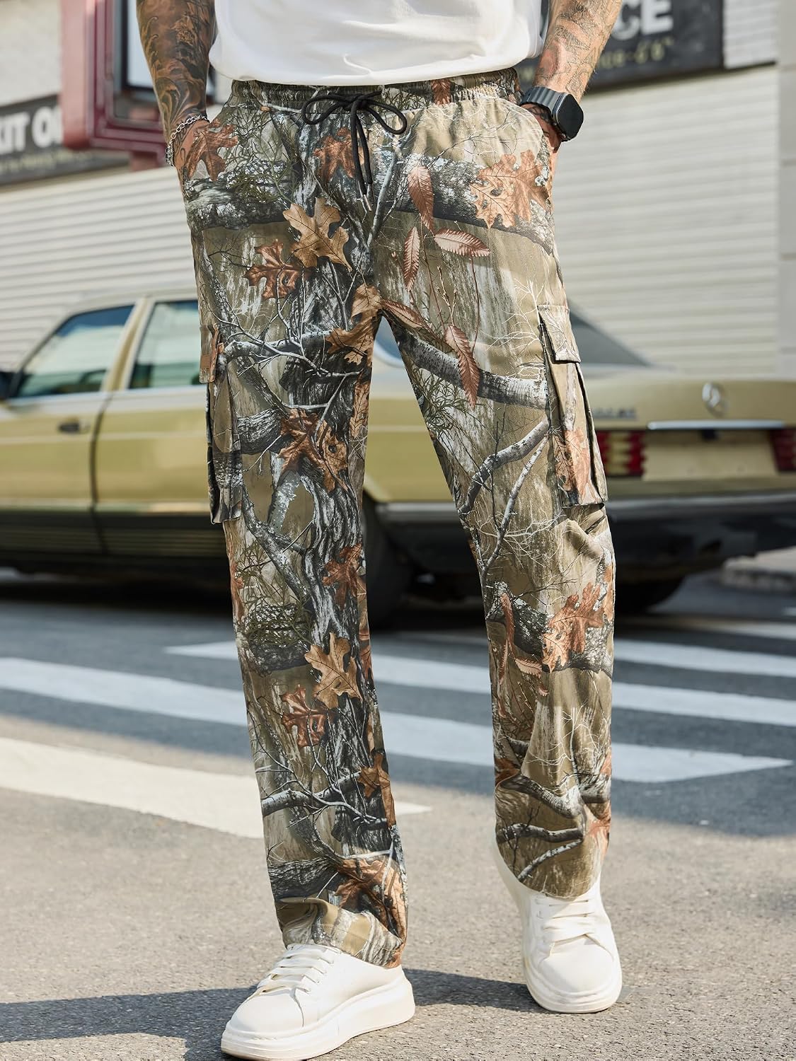 Detalle de PLEPAN Men’s Casual Cargo Pants with Drawstring Waist, Pockets & Relaxed Straight Fit