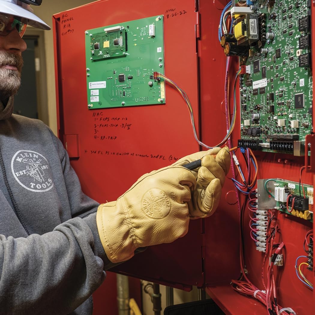 Thumbnail 5 de Klein Tools 32581INS precision insulated screwdriver (2-in-1) with No. 0 Phillips and 1/8-inch slotted bits