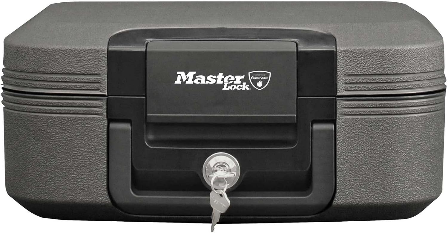 Thumbnail 1 de Master Lock 7.8L Fireproof and Waterproof Safe Box with Key, Portable Home and Professional Security