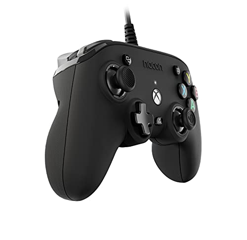 Detalle de Nacon XBOX Pro Compact, mando con cable negro y controles personalizables