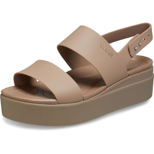 Detalle de Crocs Mujer Brooklyn Low Wedge Sandalia – Latte/Mushroom, 39/40 EU