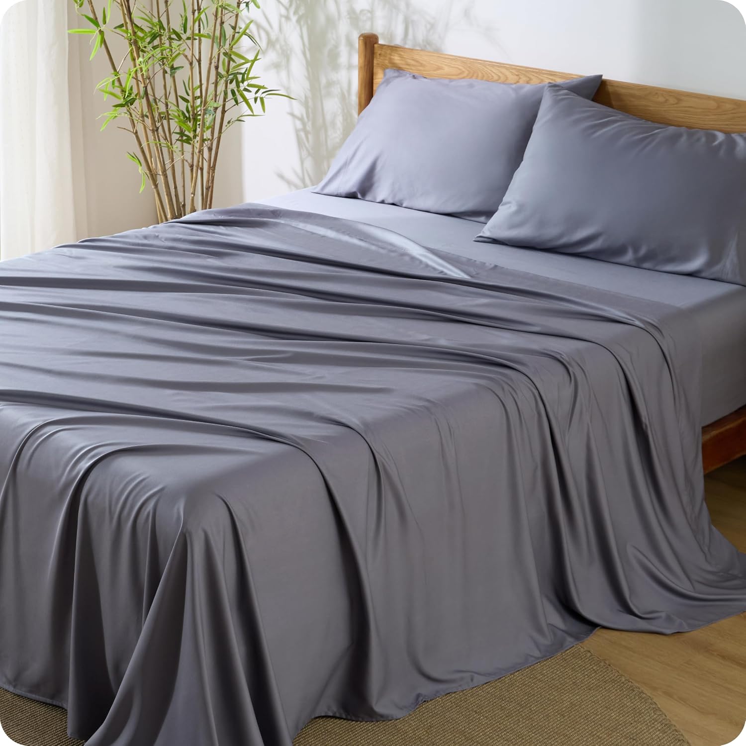 Detalle de Bedsure King Size Bamboo Rayon Sheet Set, 4-Piece, Dark Grey