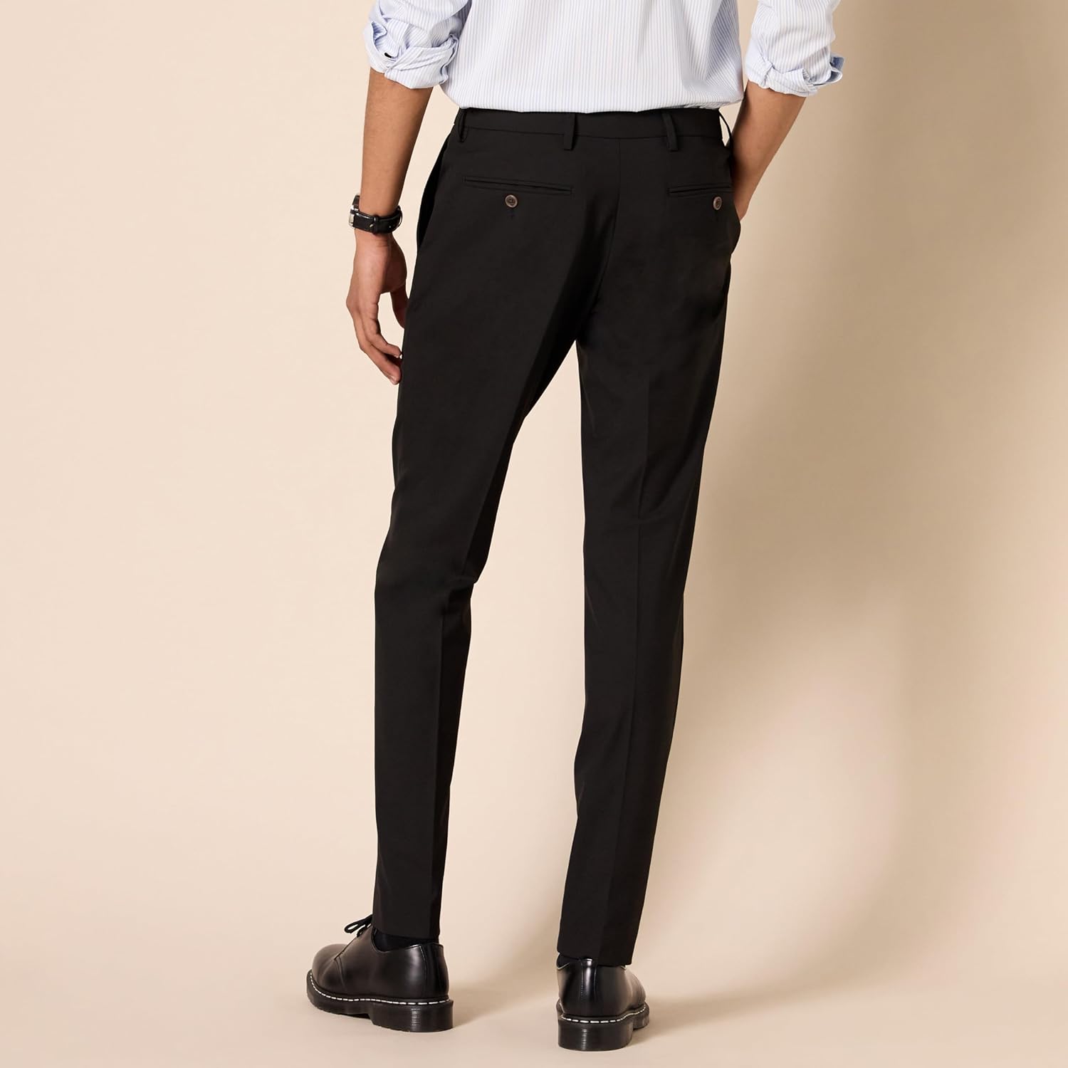 Thumbnail 1 de Amazon Essentials Men’s Slim-Fit Wrinkle-Resistant Stretch Dress Trousers