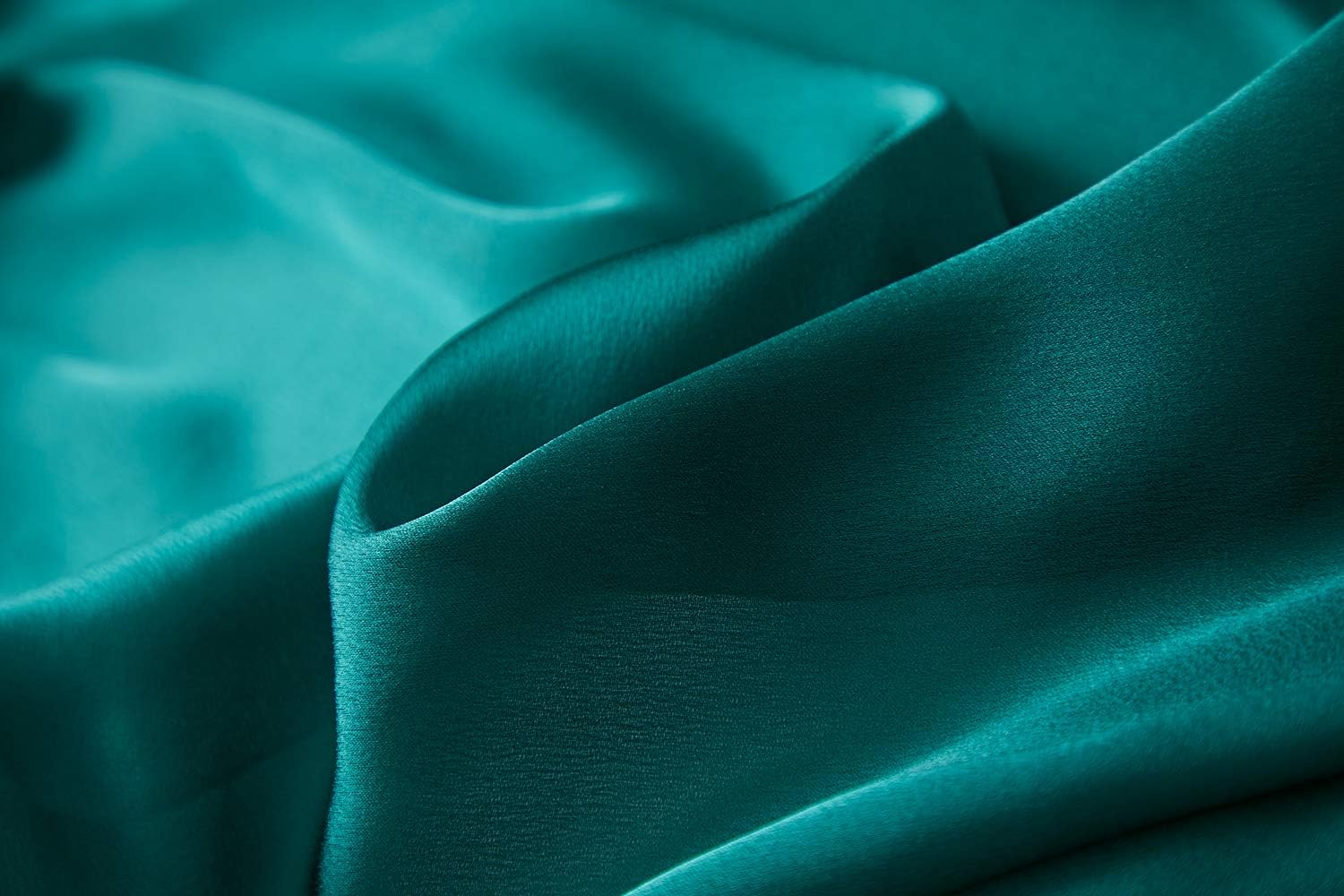 Detalle de CYZLANN 100% Silk Women’s Scarves: Lightweight, Long Silk Shawl for All Occasions