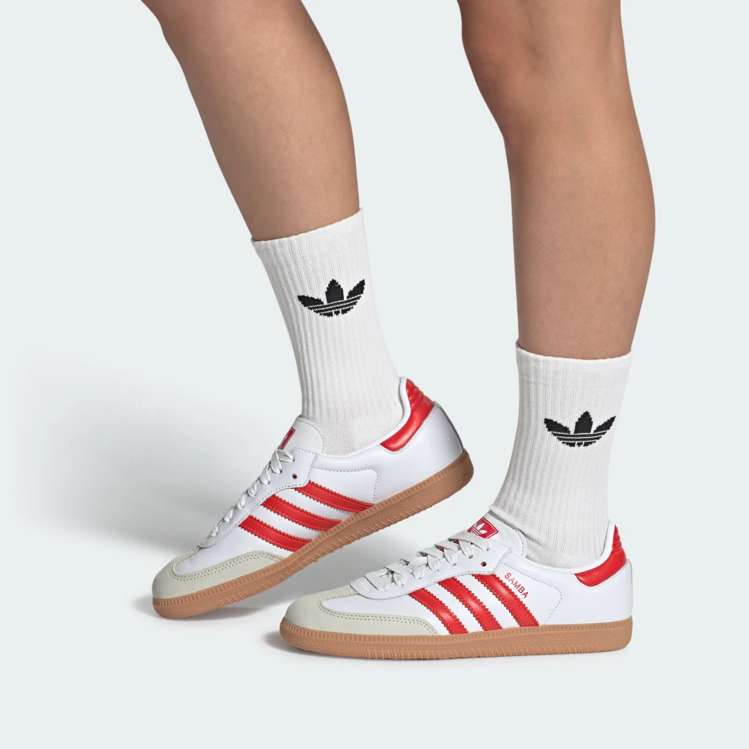Detalle 2 de Zapatilla Samba OG de Adidas: estilo clásico y versatilidad para el día a día