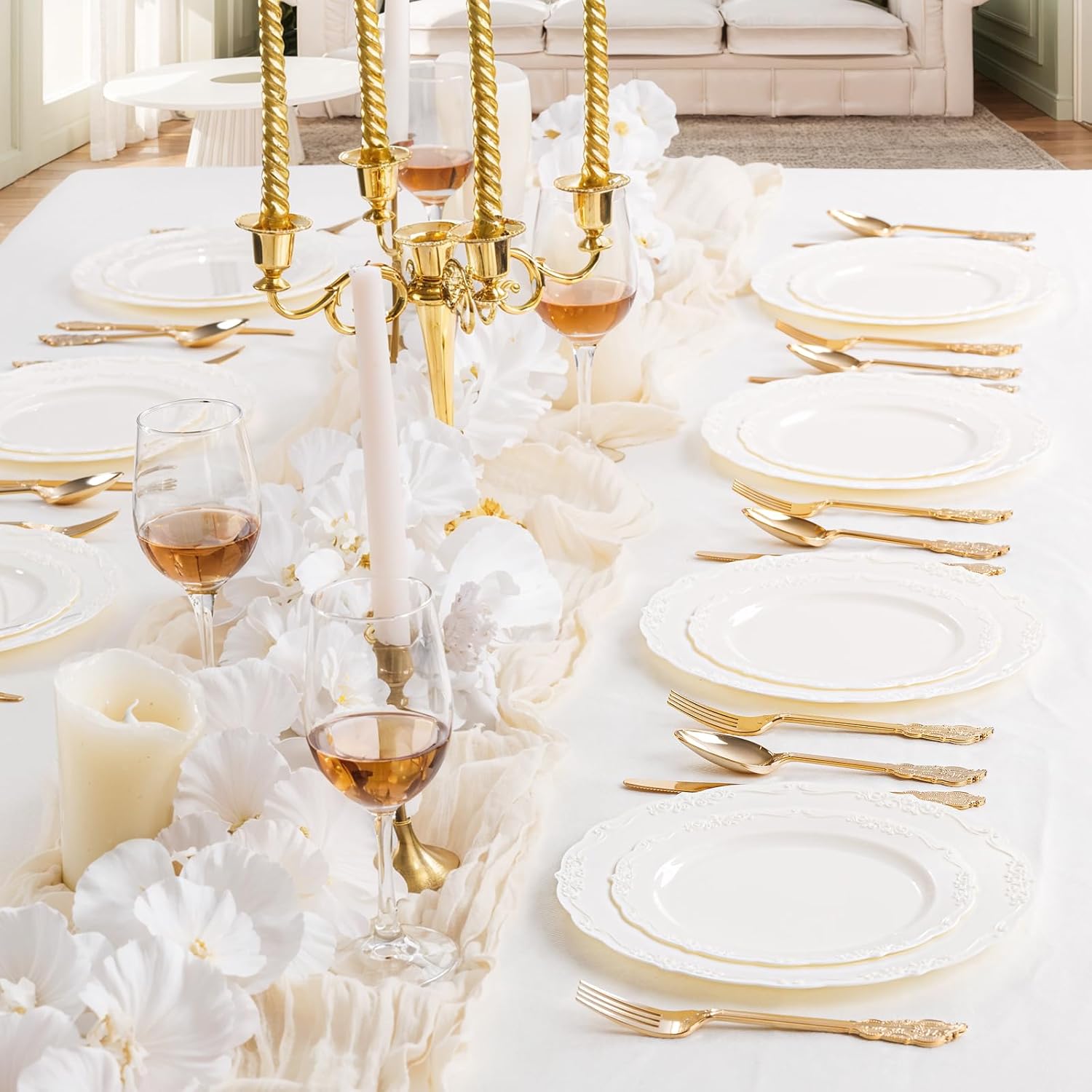 Detalle 2 de DaYammi 60PCS Ivory Plastic Plates – Heavy Duty 7.5 inch Party Plates (Disposable) for Weddings, Birthdays, and More