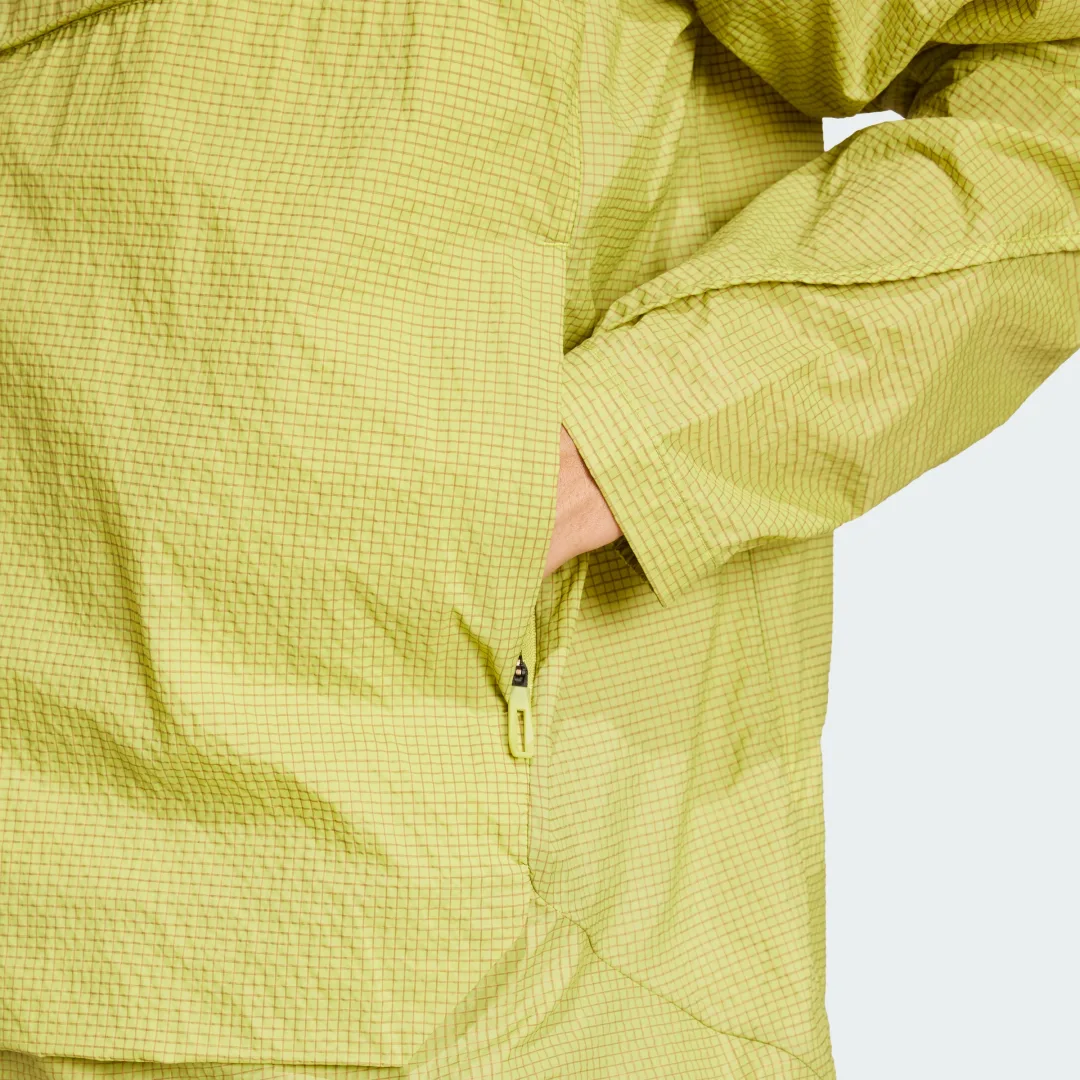 Detalle de Anorak Terrex Xploric Wind de Adidas: guía de decisión de compra