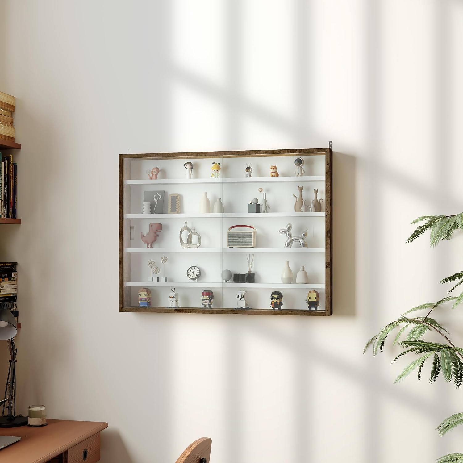 Detalle 2 de HOMCOM 833-761V00RB wandvitrine met 4 verstelbare legplanken en glazen schuifdeuren