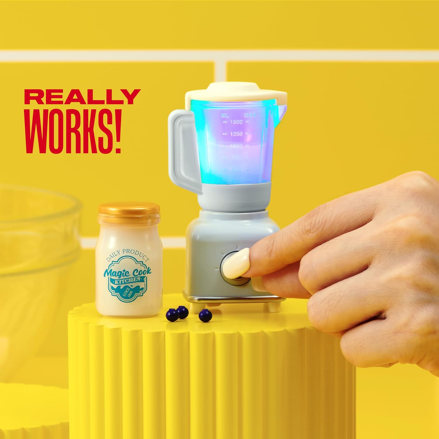 Detalle de Mini Brands Really Works マジッククック キッチンカプセルシリーズ1 カップケーキメーカー&ミキサーセット