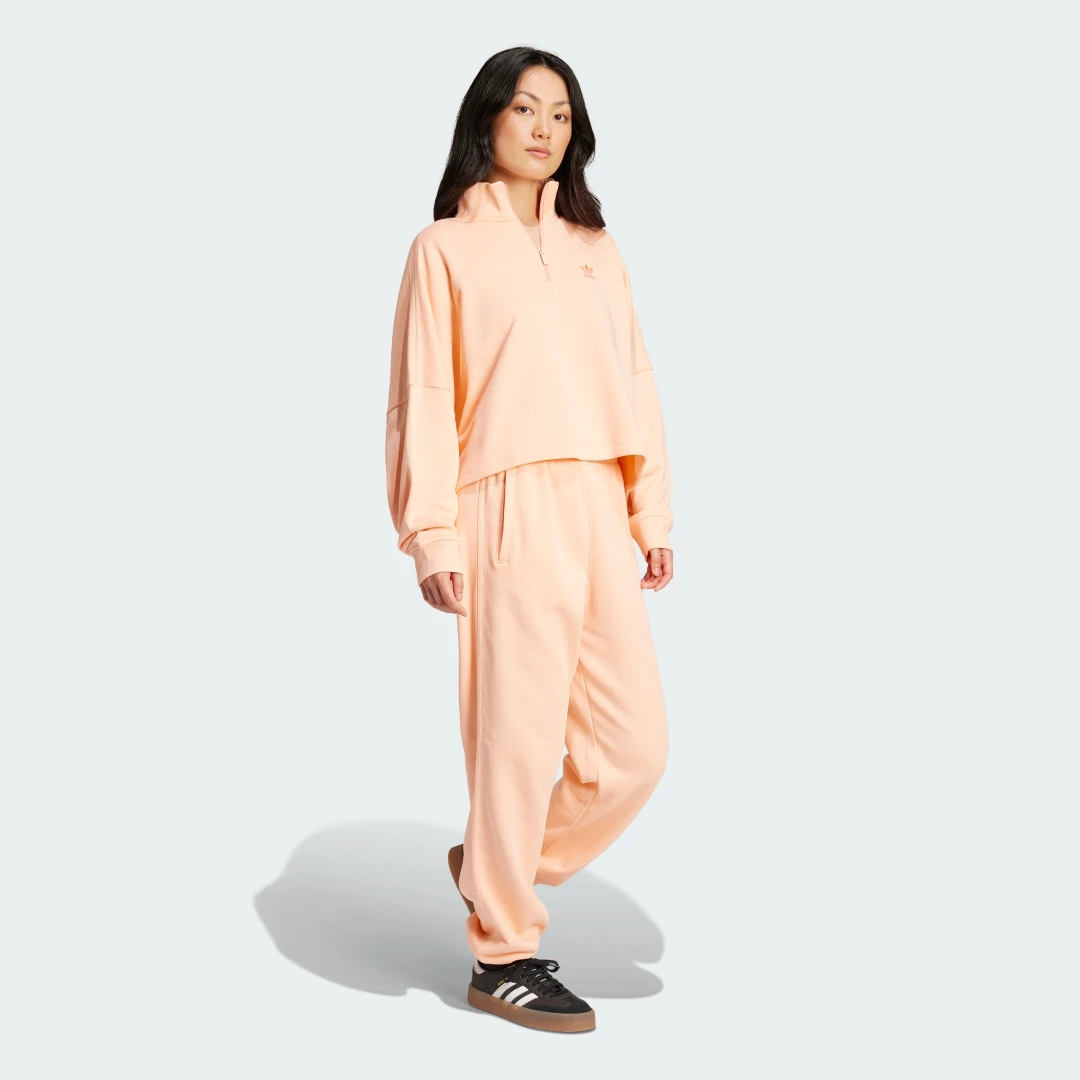 Detalle de Pantalón Essentials French Terry
