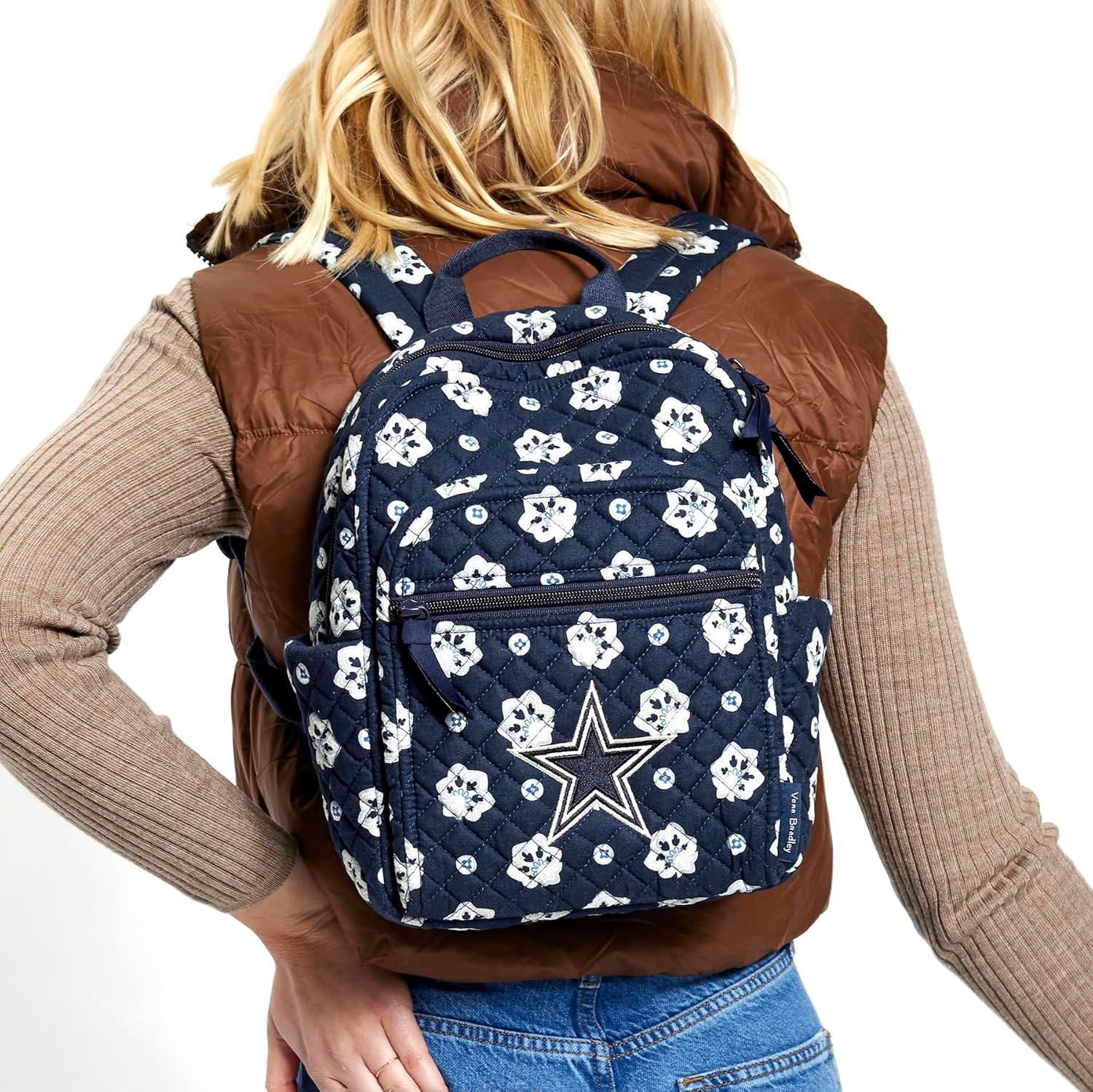 Detalle de Vera Bradley Women’s Cotton NFL Small Backpack (Dallascowboys/On-Blue Graybandana)