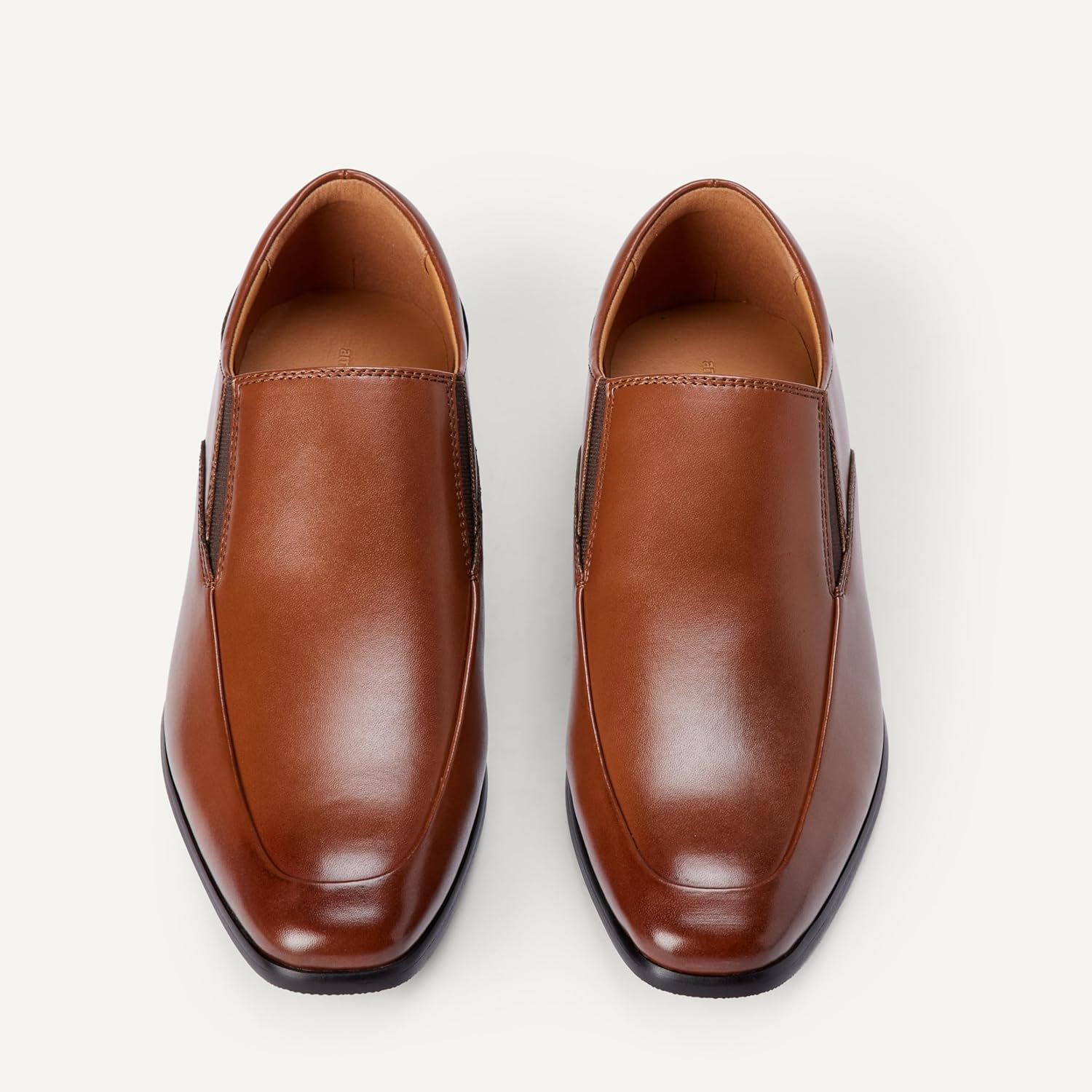 Thumbnail 4 de Amazon Essentials Men's Elasticated Slip-On Apron Toe Loafer with Memory Foam