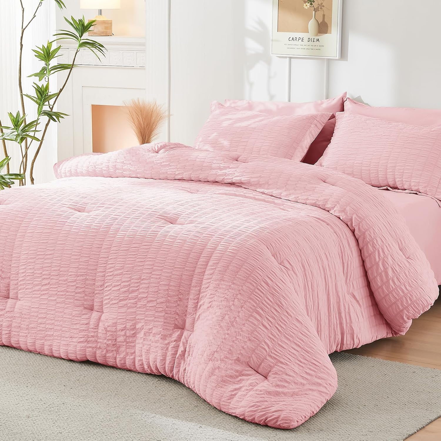 Thumbnail 6 de HYMOKEGE Queen Seersucker Comforter Set, 7-Piece Pink Microfiber Bedding