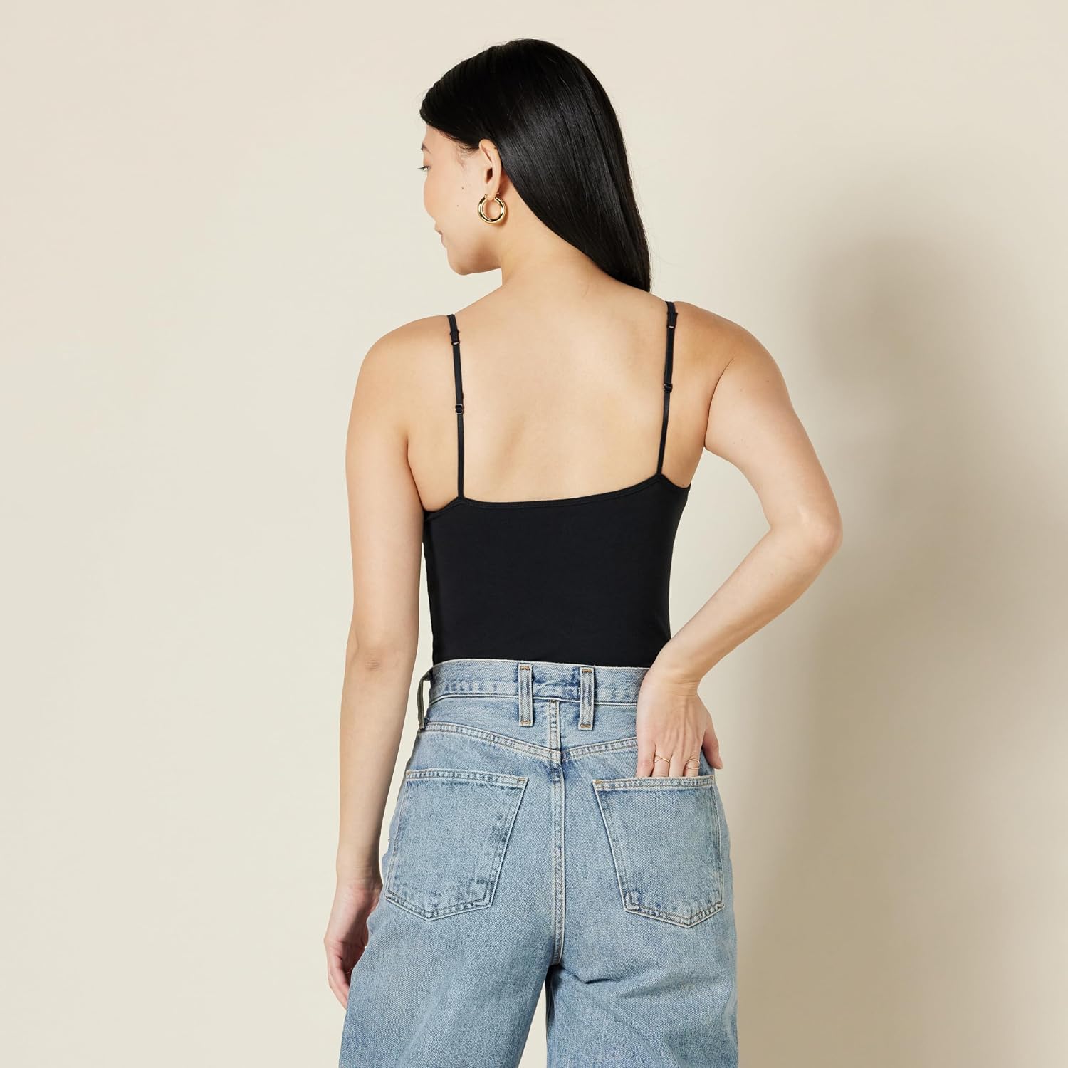 Detalle 2 de Amazon Essentials Slim-Fit Cami Bodysuit, 2-Pack