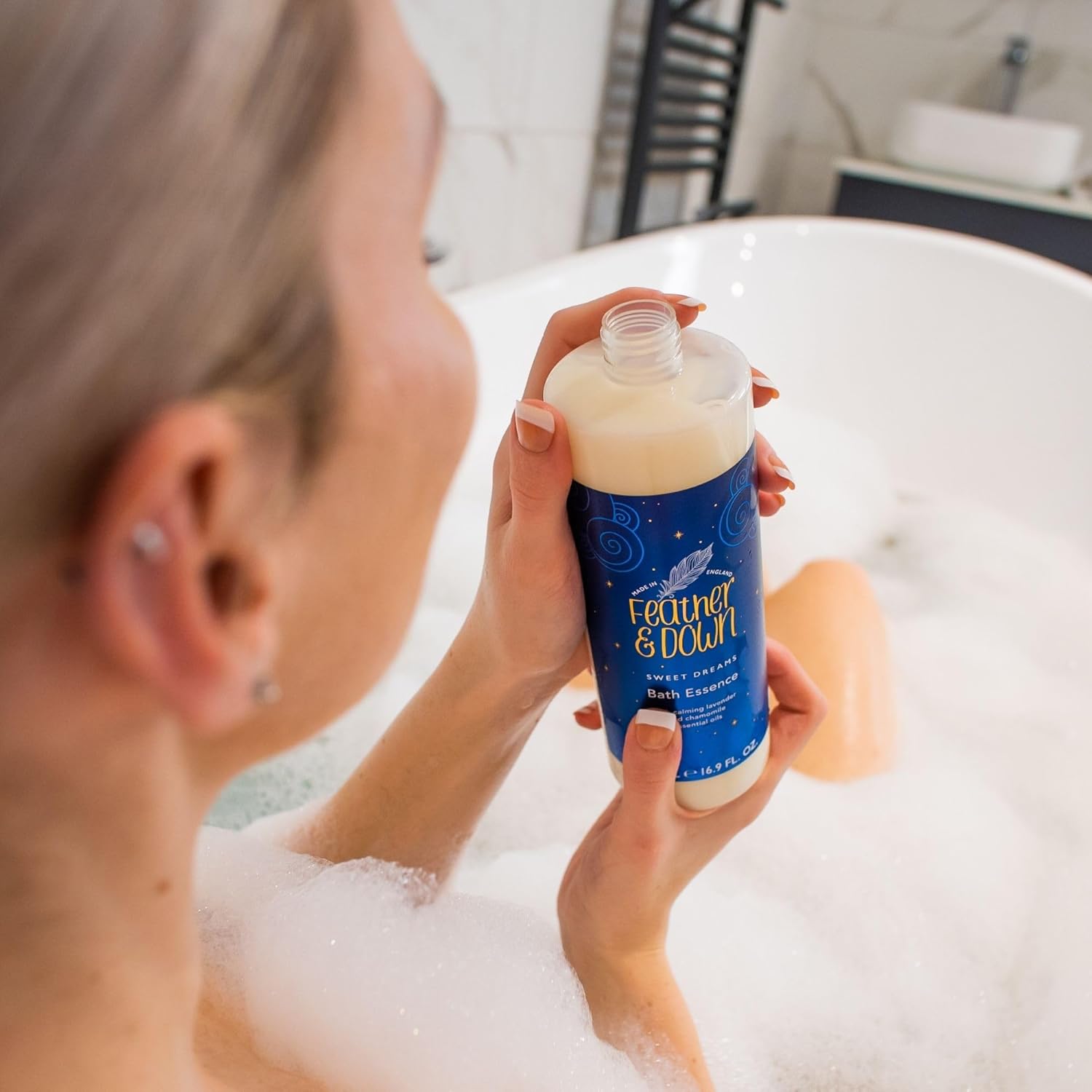 Thumbnail 6 de Feather & Down Bade-Essenz Sweet Dream (500 ml) – mit Lavendel- und Kamillenölen