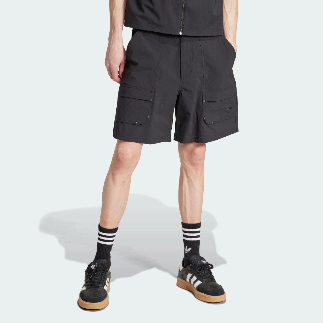 Detalle de adidas Premium Essentials Pantalón corto Negro 30 días