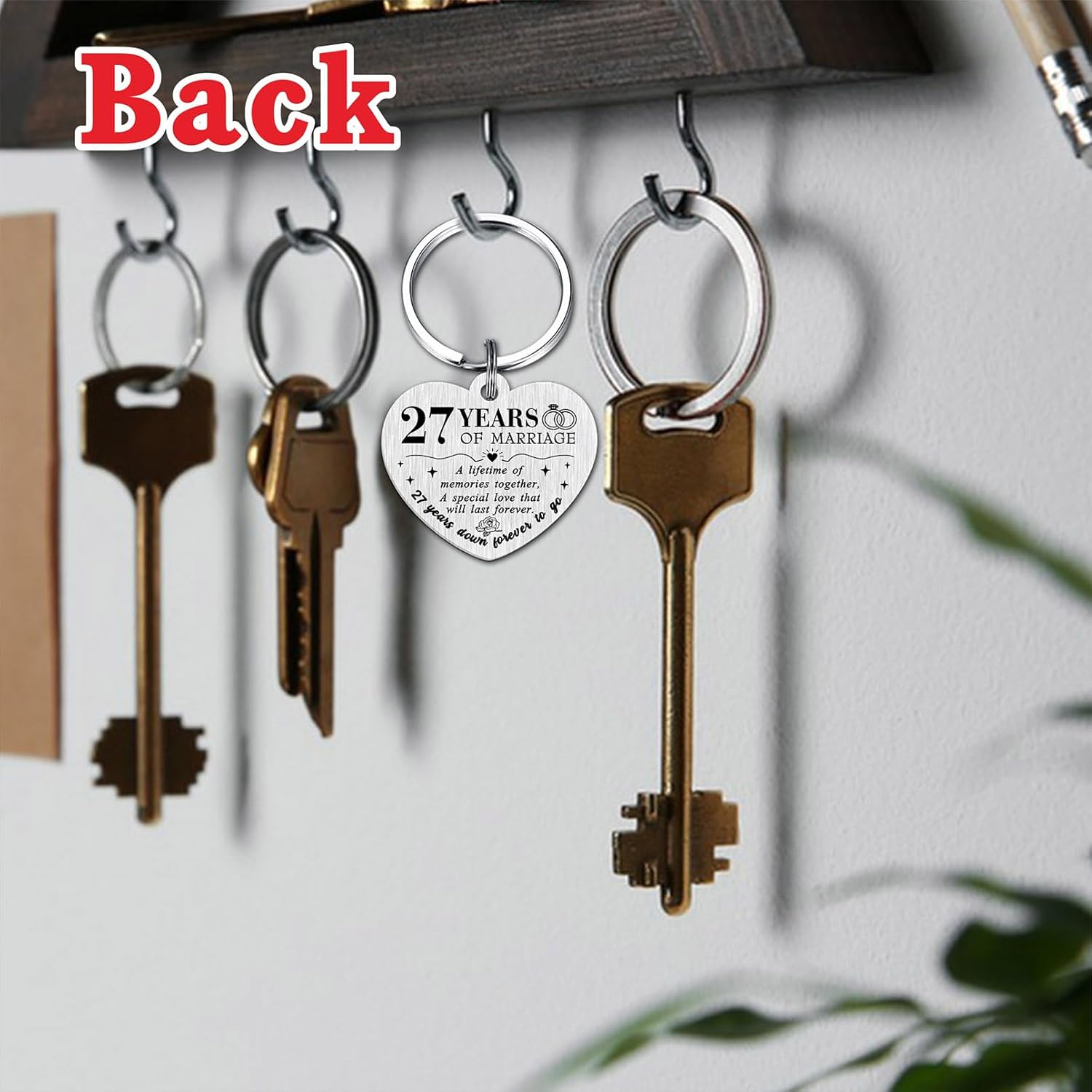 Thumbnail 3 de Tangvo Wedding Anniversary Keychain for Women and Men — Double-Sided Engraved Heart